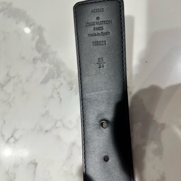 Authentic Men’s Louis Vuitton LV Initiales 40MM Reversible Belt - Picture 3 of 9